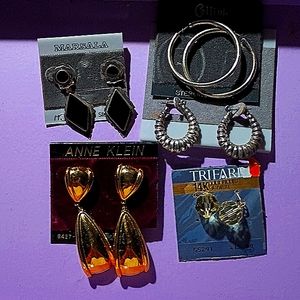 Assorted earrings take one or all